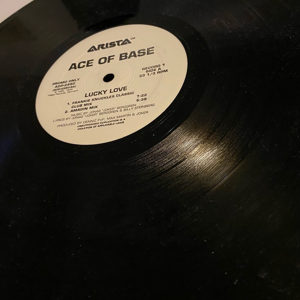 Ace of Base " Lucky Love" the Remixes Rare!! 1995 Arista Records Vintage - Picture 2 of 6